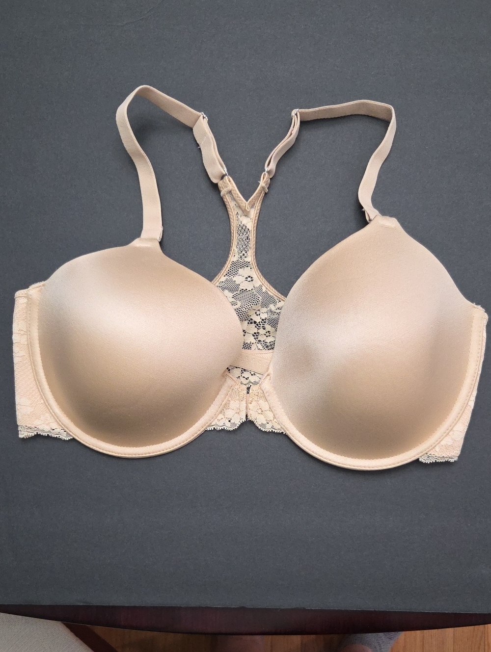 Maidenform Beige Lace Racerback Front Close Bra